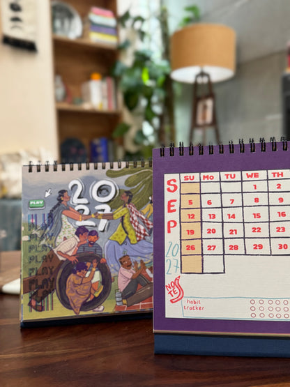 Desk Calendar 2027 : Press Play